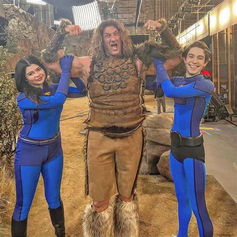 The Thundermans Return (2024) .